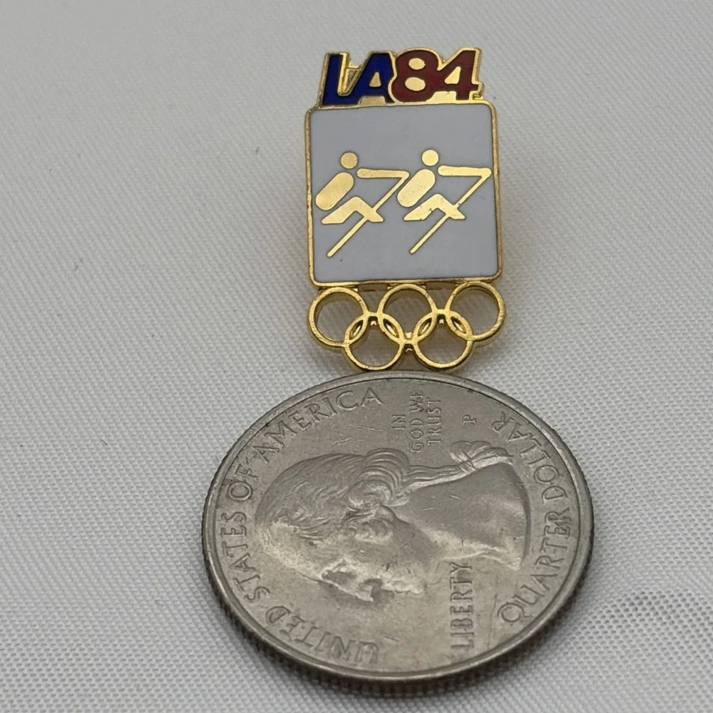 1984 Los Angeles Olympics Rowing‎ Event Lapel Hat Pin White